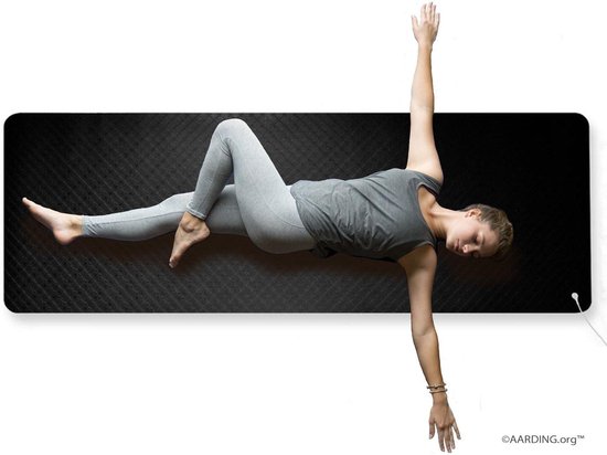 Aardingsmat Yoga & Wellness - 61x182cm - Geschikt voor Yoga & Pilates - magnetische clipaansluiting - Zwart - Aarding.org