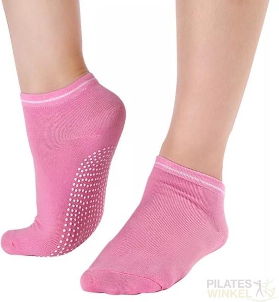 Antislip Yoga sokken ‘Relax’ - roze - ook geschikt voor Pilates en Piloxing - meerdere kleuren verkrijgbaar - Pilateswinkel van Relax
