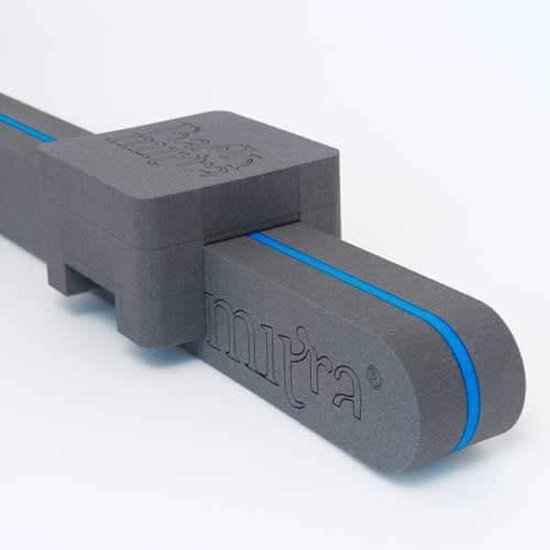 Backmitra grijs blauw met grijs kussen-yoga oefening voor thuis van BackMitra