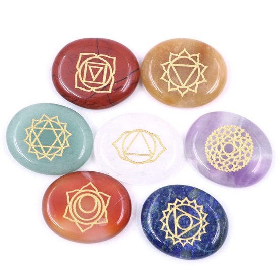 Dailygoods- Chakrastenen Set 7 Stuks - Gepolijste Genezende Stenen - Goud Gegraveerde Chakra-Symbolen - Holistische Gezondheidszorg - Platte/Ovale Vorm - 25 x 22 mm - Geneesstenen