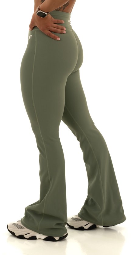 DM Training Versa High-Waist Flared Sportlegging – V-Shape Taille – Peach Buttocks Effect – Wijde pijpen - Squat-Proof Yoga & Fitness (groen) van AIM'N