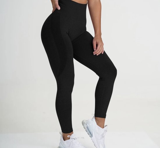 Gymlegging BUTTLIFT - Maat S - Zwart - Pushup Legging - Fitness Legging - Sportlegging - Sportkleding - Yoga legging van Merkloos