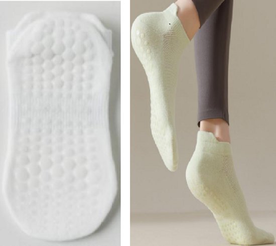 Hilvard Yoga sokken - Pilates sokken - Enkelsokken - 3 Paar - Wit - Antislip sokken - One size fits all van Merkloos