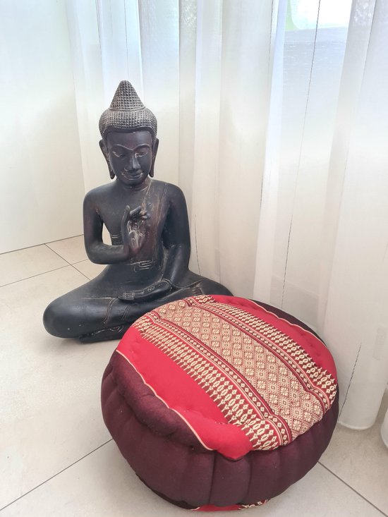Jar Zafu kussen – Yogakussen - Meditatie kussen – Rond meditatiekussen – Thais kussen – Kapok – 32x32x15 cm – Burgundy Rood van Jar