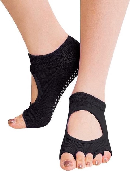Jumada's Zwarte teenloze yoga pilates sokken met grip - One size fits all door de unieke stretch kwaliteit van Merkloos