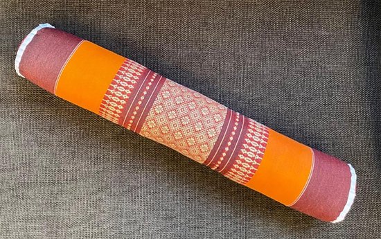 Knierolkussen – Bolster mini Yoga en meditatie – Kapok - Thais design - Oranje (8x8x50cm) van Malima®