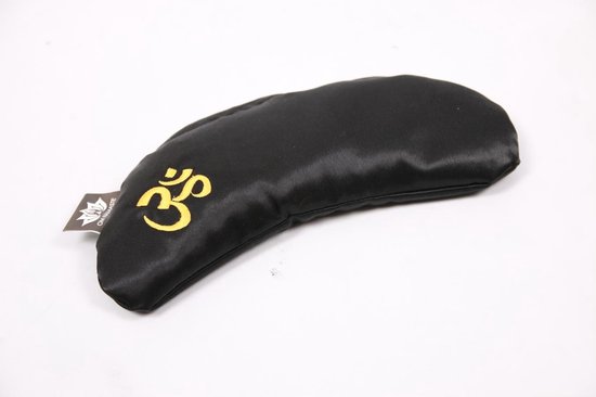 Om Namaste Oogkussen - Zwart - Gevuld met natuurlijke lavendelbloemen en lijnzaad van Om Namaste