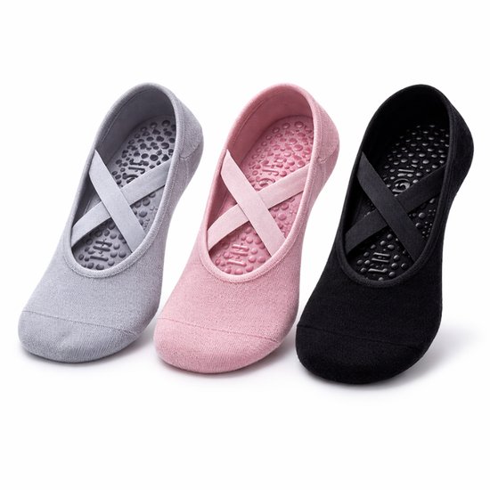 Pilates sokken - Anti Slip Sokken - Yoga Sokken - Set van 3 Stuks Sport sokken - One Size Fits All - Dames Sokken - Zwart, Roze, Paars van Merkloos