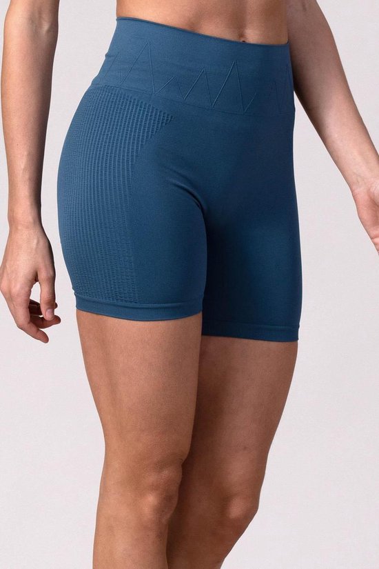REVIVE seamless high-waist yoga - training - sportshort TROFA van REVIVE