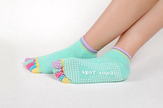 Scoby - Yogasokken - Sportsokken - Yoga - Antislip - Lichtgroen met Gekleurde Tenen - Vrolijke Gekleurde Sokken - Teensokken - 36-40 van Scoby