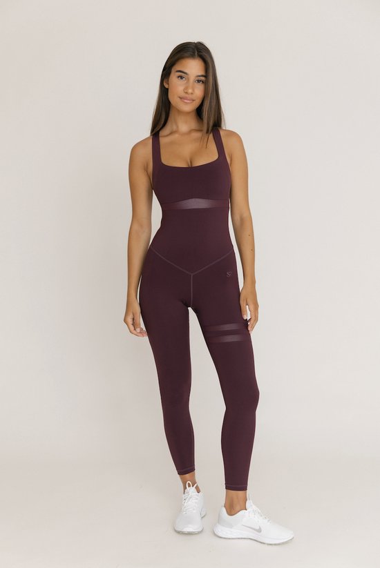 Topíssima Fitness Jumpsuit Nicole - Burgundy Donker Paars - Elegant Sportpak maat L met Buttshaper V-Snitt voor Fitness, Yoga, Barre, Pilates - yogakleding - sportkleding - SportPak met Elegante Rug - Comfortabele Gymsuit - Fitness Outfits voor Dames