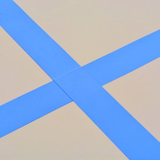 vidaXL - Gymnastiekmat - met - pomp - opblaasbaar - 600x100x10 - cm - PVC - blauw van vidaXL