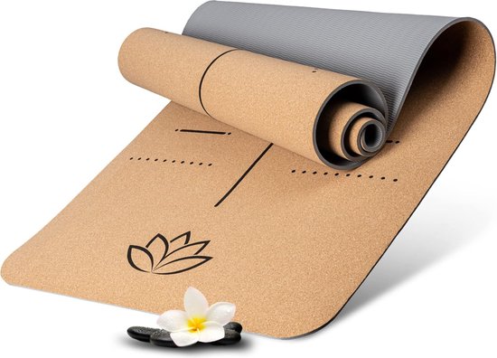 WELLAX yogamat kurk – antislip, duurzaam & vrij van schadelijke stoffen – dikke kurk yogamat 183x61x0,6cm – draagriem & tas – professionele mat yoga, pilates, fitness van Merkloos
