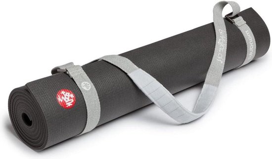 Yoga mat Carrier - Milieuvriendelijk Katoen - Gemakkelijk te dragen - Handsvrij - Voor Alle Matmaten 68" x 15" van Manduka
