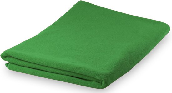 Yoga of fitness microvezel handdoek - groen - 150 x 75 cm - ultra absorberend - super zacht - sporthanddoeken van Merkloos