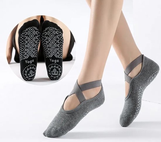 Yoga - Yoga Sokken - Pilates - Piloxing - Sportsokken - One Size - Maat 36 tm 40 - Sportles - Grip - Anti Slip - Zwart - Bescherming - Bandage - Cadeau van Merkloos