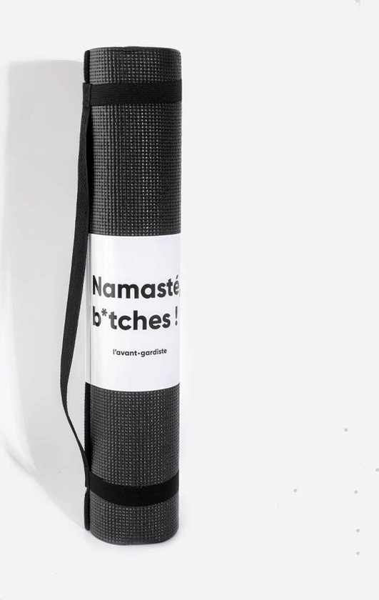 Yogamat Namaste b*tches - Fitness Mat - Sport Mat - Yogamat Anti Slip & Eco - Extra Dik - Duurzaam - Inclusief Draagriem - van Love Generation