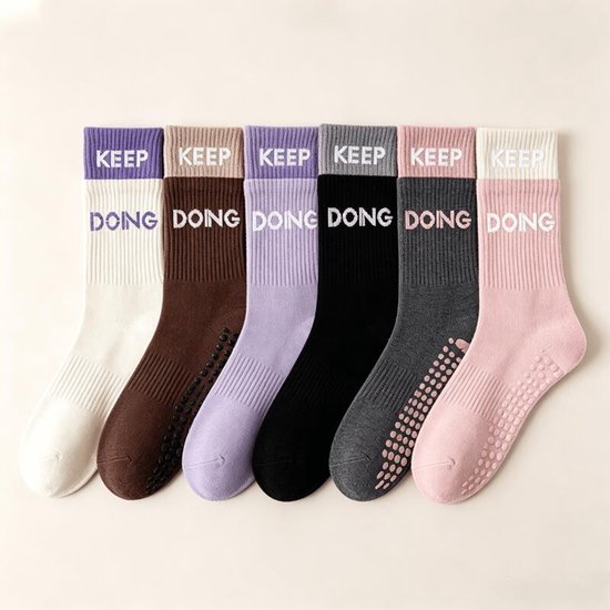 Yogasokken van siliconen - 6 paar yogasokken voor dames - Sokken - Lange pilates-sokken - Antislip sportsokken - Dames Sokken - Fitness- en danssokken - Ademende yogasokken - Antislip Katoenen Sokken - One Size Fits All - Zes kleuren