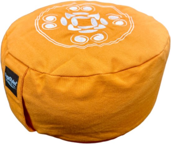 YogaStyles meditatiekussen - rond design oranje - met bolletjes van YogaStyles