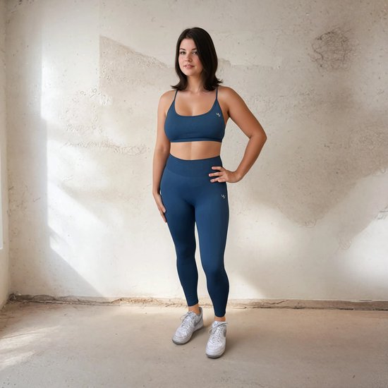 YV SPORT Sportlegging Verona - Seamless - Premium kwaliteit - Squat-proof - Lichte scrunch bij de billen - Perfect fit - Stevige tailleband - Optimale bewegingsvrijheid - Ademend en comfortabel - Sportkleding dames - Blauw - XL van YV SPORT